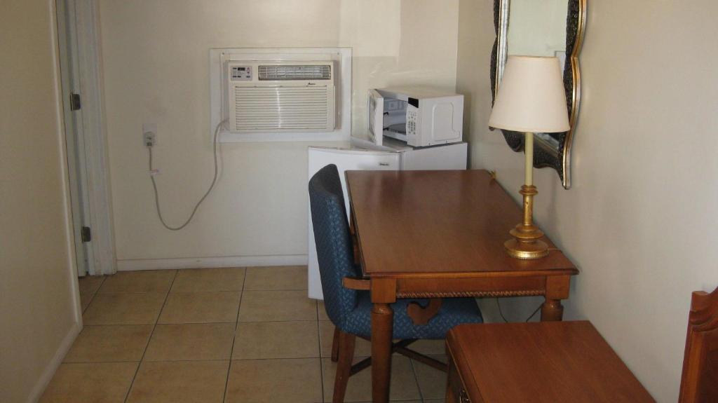 Route 66 Barstow Hotel Δωμάτιο φωτογραφία