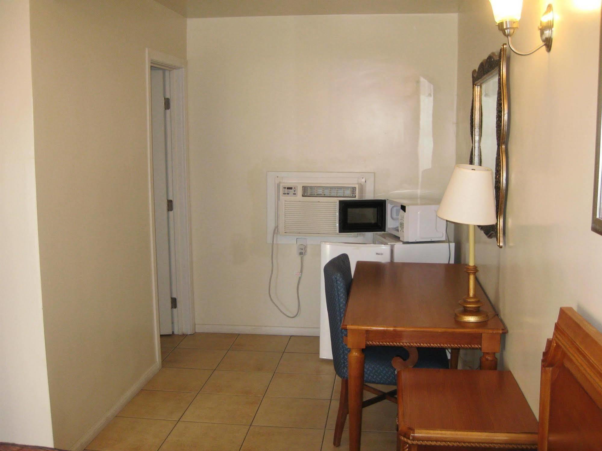 Route 66 Barstow Hotel Εξωτερικό φωτογραφία